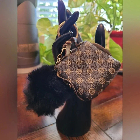 Bag Charm of handbag and poof - Picture 2 of 3